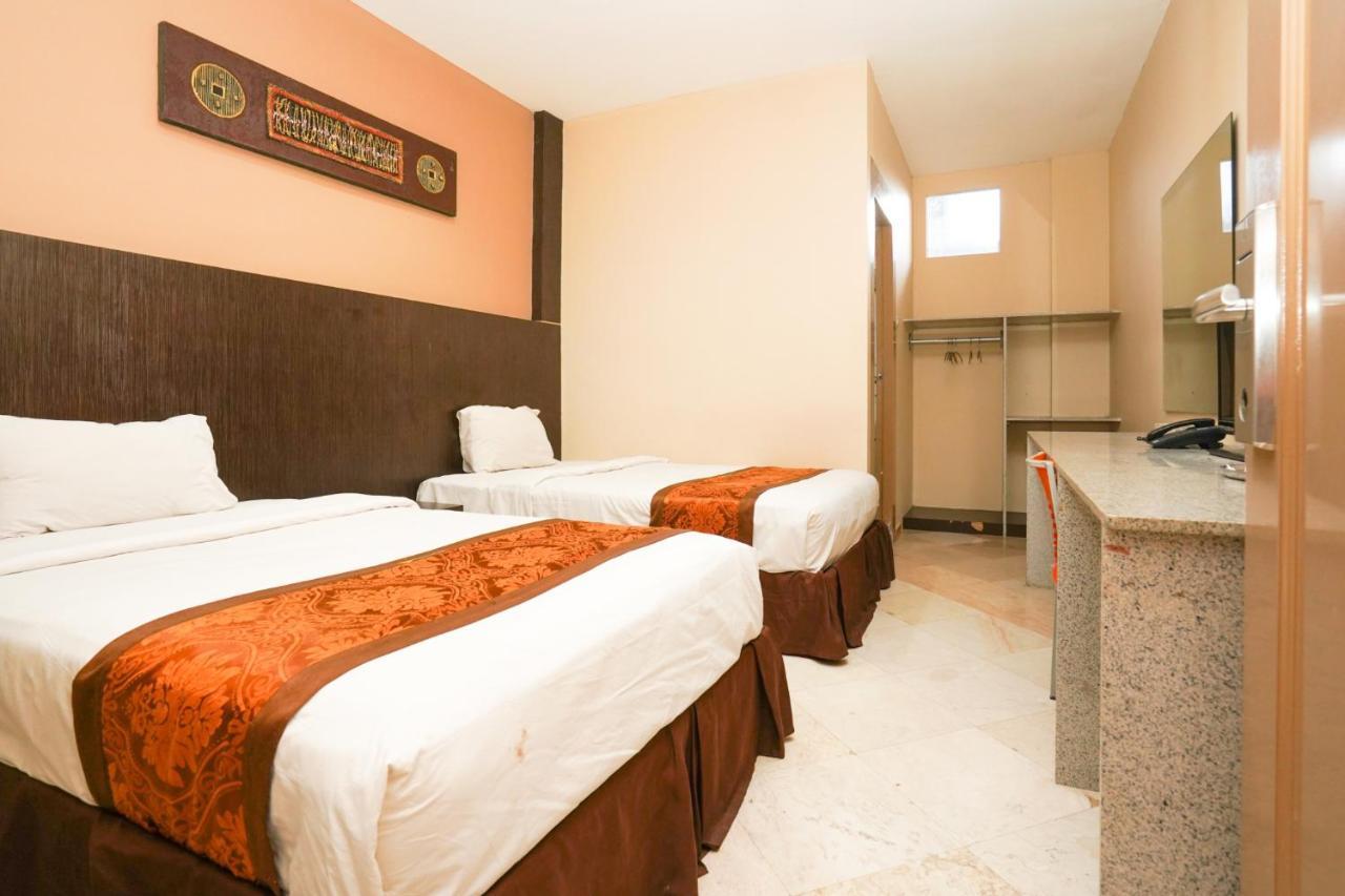 Avi Hotel Surabaja Exteriér fotografie